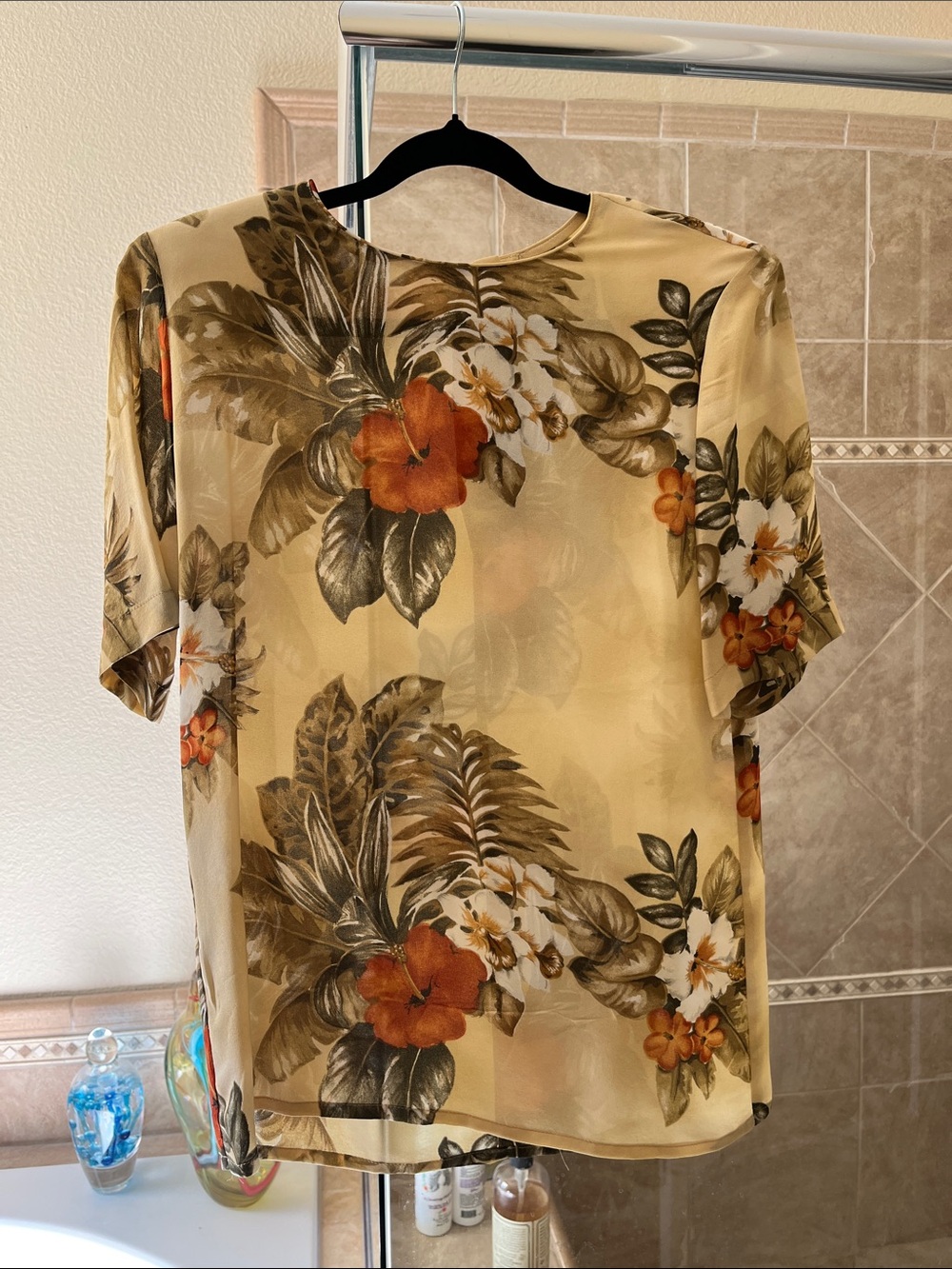 Peter Nygard Beige Floral Satin Top with Orange Accents